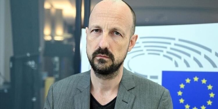New EU foreign policy chief stresses importance of Serbia-Kosovo normalization