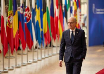 Power Vacuum at Heart of EU Slows Agenda, Luxembourg Leader Says Power Vacuum at Heart of EU Slows Agenda, Luxembourg Leader Says