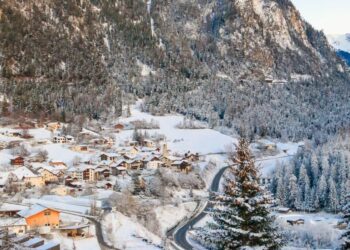 Pretty European village that looks like a fairytale will pay you £18,000 to relocate | Europe | Travel Pretty European village that looks like a fairytale will pay you £18,000 to relocate | Europe | Travel