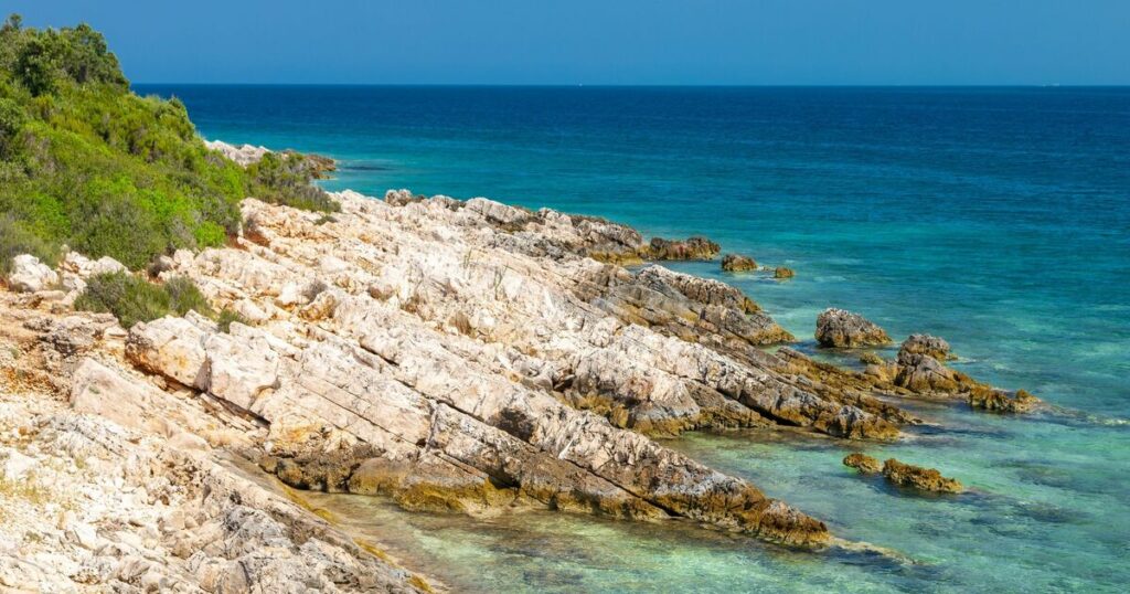 Pretty seaside country dubbed Maldives of Europe but ‘visit now before | Travel News | Travel