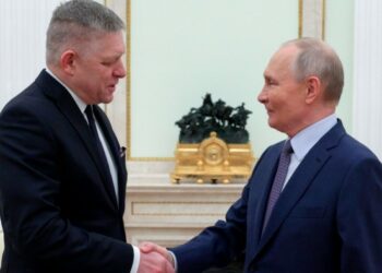 Putin meets Slovakia’s Fico in rare visit by EU leader