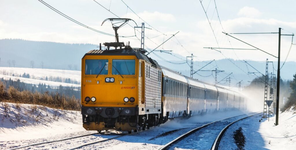 RegioJet vs. Czech Railways—a closer look at ticket prices, comfort, and services