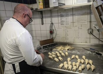 Rising butter prices leave European consumers with a sour taste