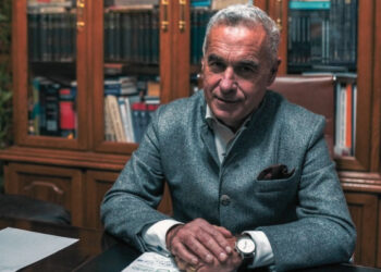 Romania’s Presidential Candidate Promises Zero Support for Ukraine, Focus on National Interests – Novinite.com