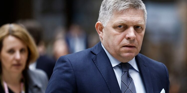 Slovak PM scolds new EU top team over Ukraine support – POLITICO