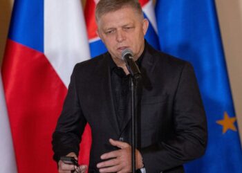 Slovakia profiting from war with Russian gas transit gambit, Kyiv charges – POLITICO