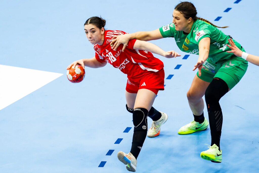 Stellar Zsófi Szemerey extends Hungary’s winning streak at EHF EURO