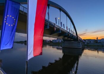 Tensions rise as Poland recalls ambassador to Hungary for asylum case