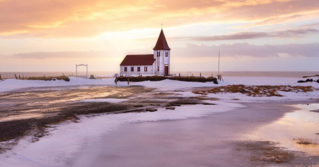 The European island that grows by 1.9 inches every year | World | News