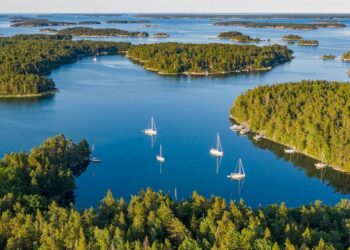 The incredible European walking trail that’s 168-mile and spans 21 islands | Travel News | Travel