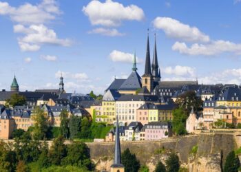 The tiny European country that’s the world’s richest with free public transport | World | News