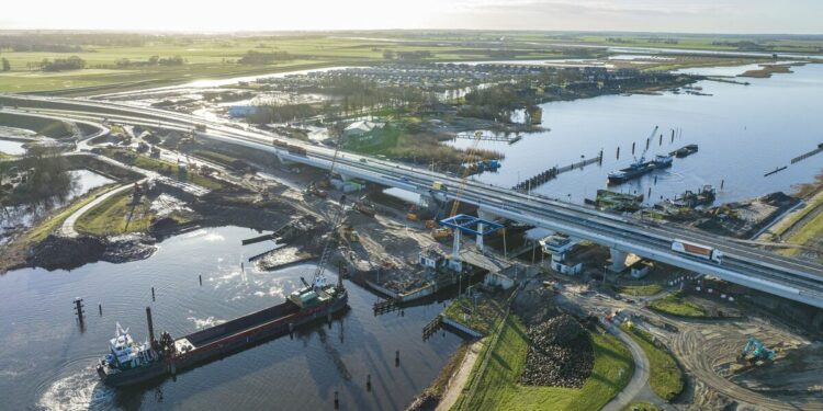 The world’s largest man-made island is in Europe and cost £55m to buil | World | News