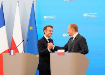 Tusk and Macron agree that Ukraine must be present at any peace talks Tusk and Macron agree that Ukraine must be present at any peace talks