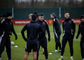 Two stars miss out as Rúben Amorim selects Europa League squad