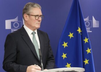 UK could rejoin Erasmus EU exchange scheme as pressure grows on under-30s migration