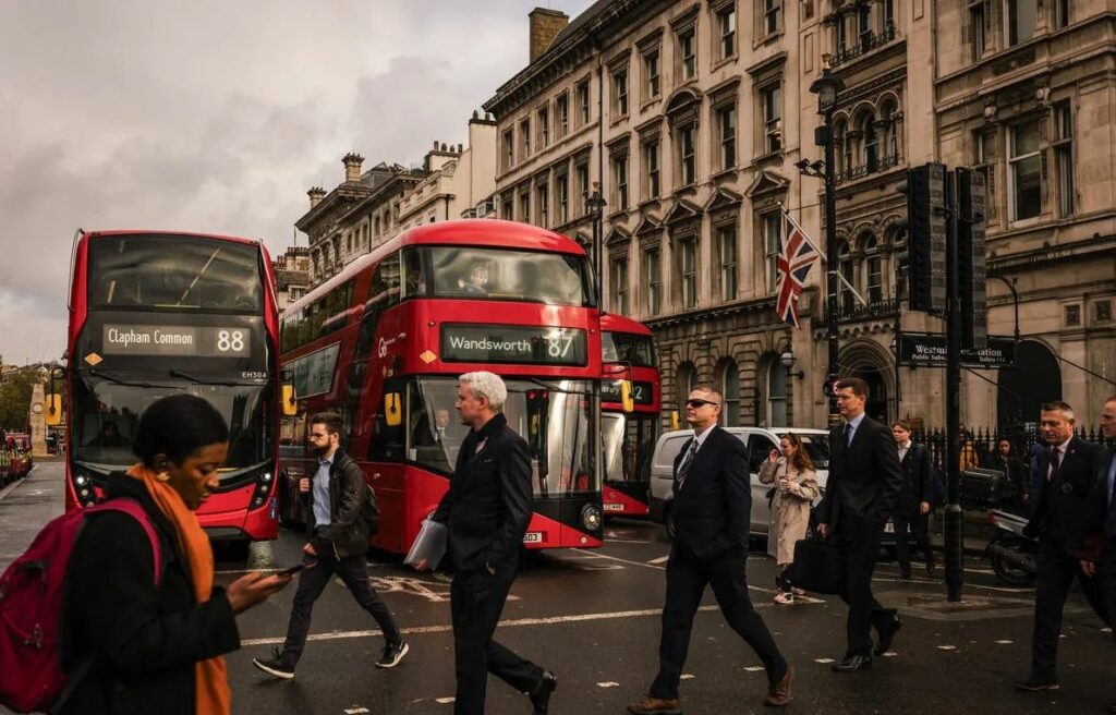 UK economy forecast to outpace Europe