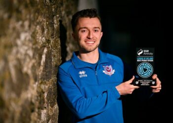 ‘12-hour days are catching up with me’ – Darragh Markey open to full-time football at Drogheda with Europe on horizon ‘12-hour days are catching up with me’ – Darragh Markey open to full-time football at Drogheda with Europe on horizon