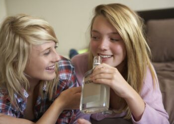 Hungarian teenage girls really outdrink their European peers? – alarming new stats released
