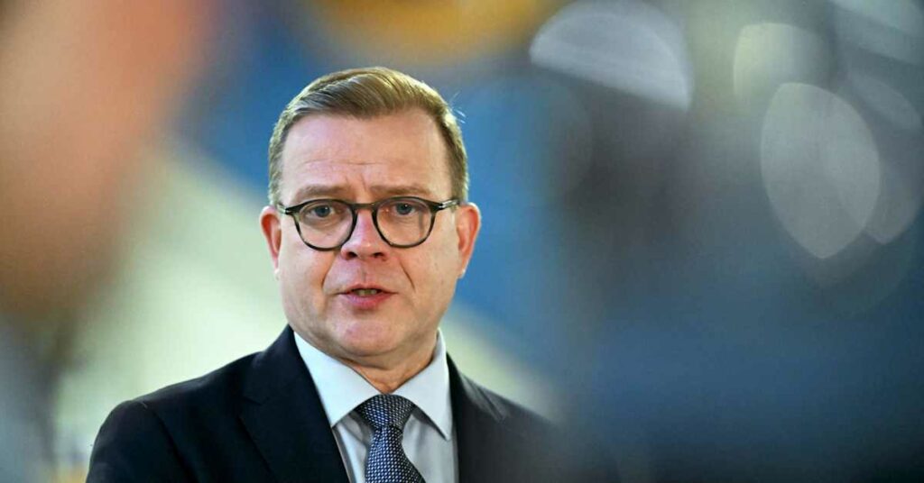 Finnish PM talks to party leaders about Baltic Sea security situation | Yle News