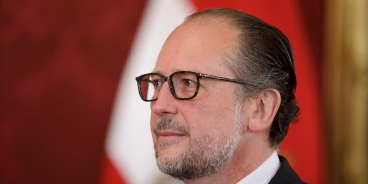 Keep calm, Austria’s acting leader tells EU as far right looms – POLITICO
