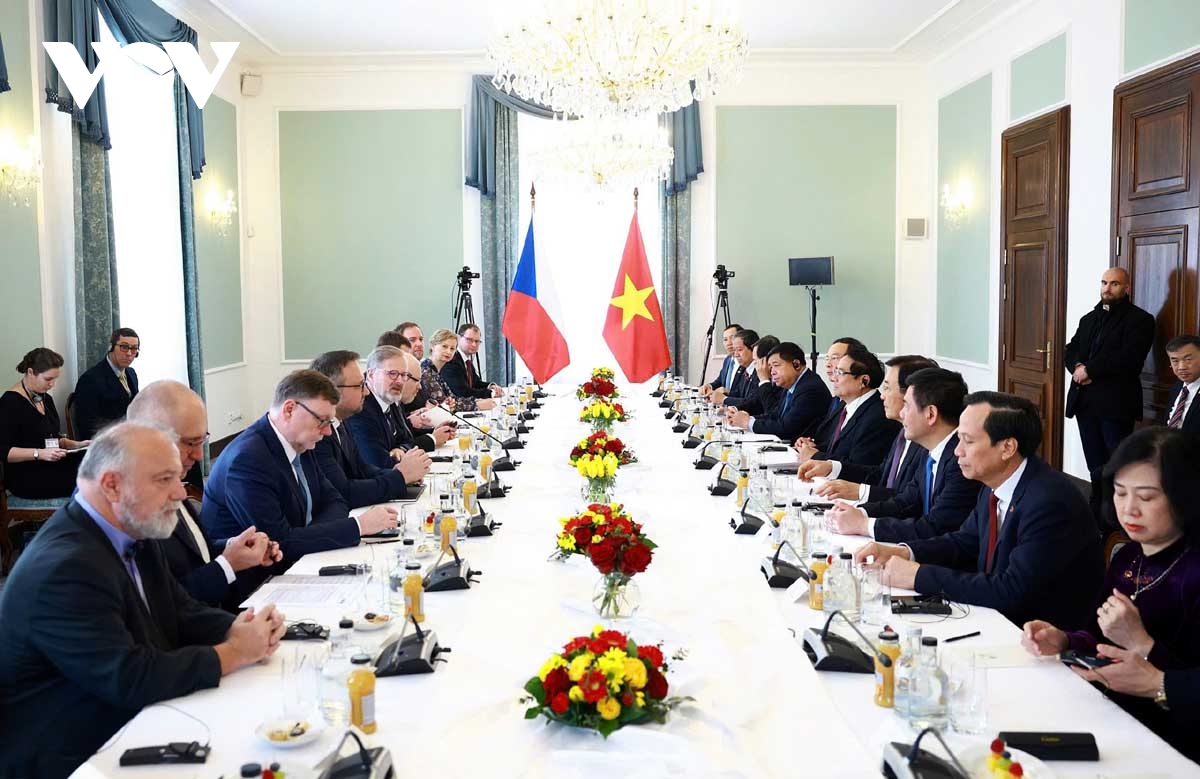 vietnam and czech republic upgrade ties to strategic partnership picture 2