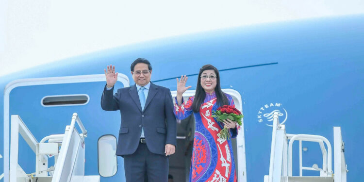 Prime Minister Pham Minh Chinh begins official visit to the Czech Republic