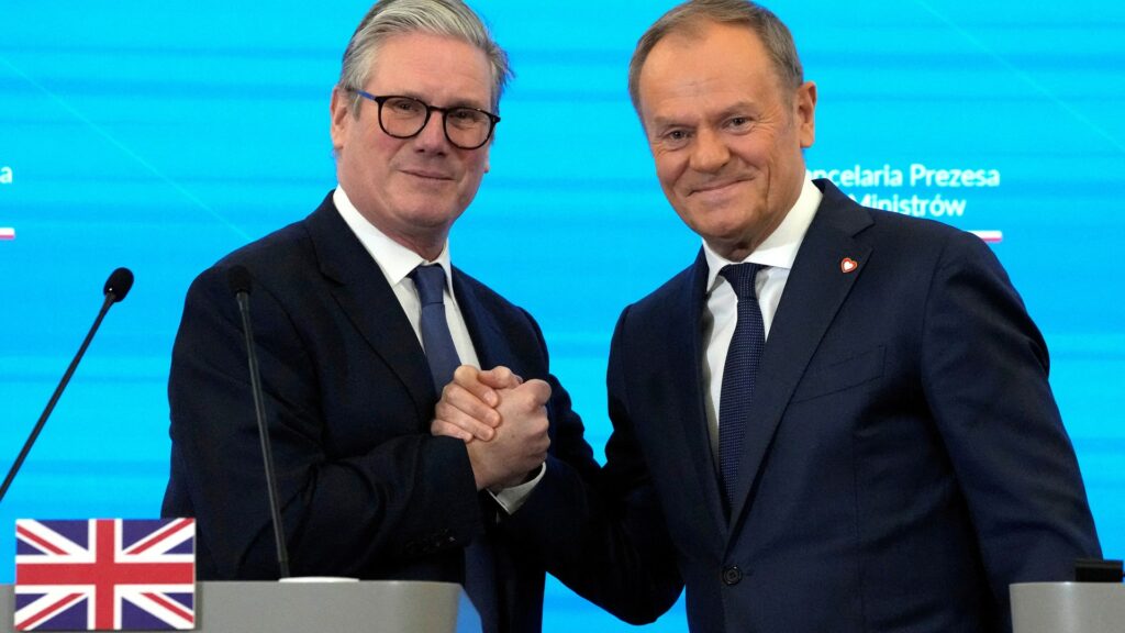 Polish PM & ex-EU chief Donald Tusk says he dreams of UK making ‘BRETURN’ to Europe as Keir lobbies from ‘Brexit reset’