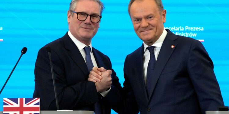 Polish PM & ex-EU chief Donald Tusk says he dreams of UK making ‘BRETURN’ to Europe as Keir lobbies from ‘Brexit reset’