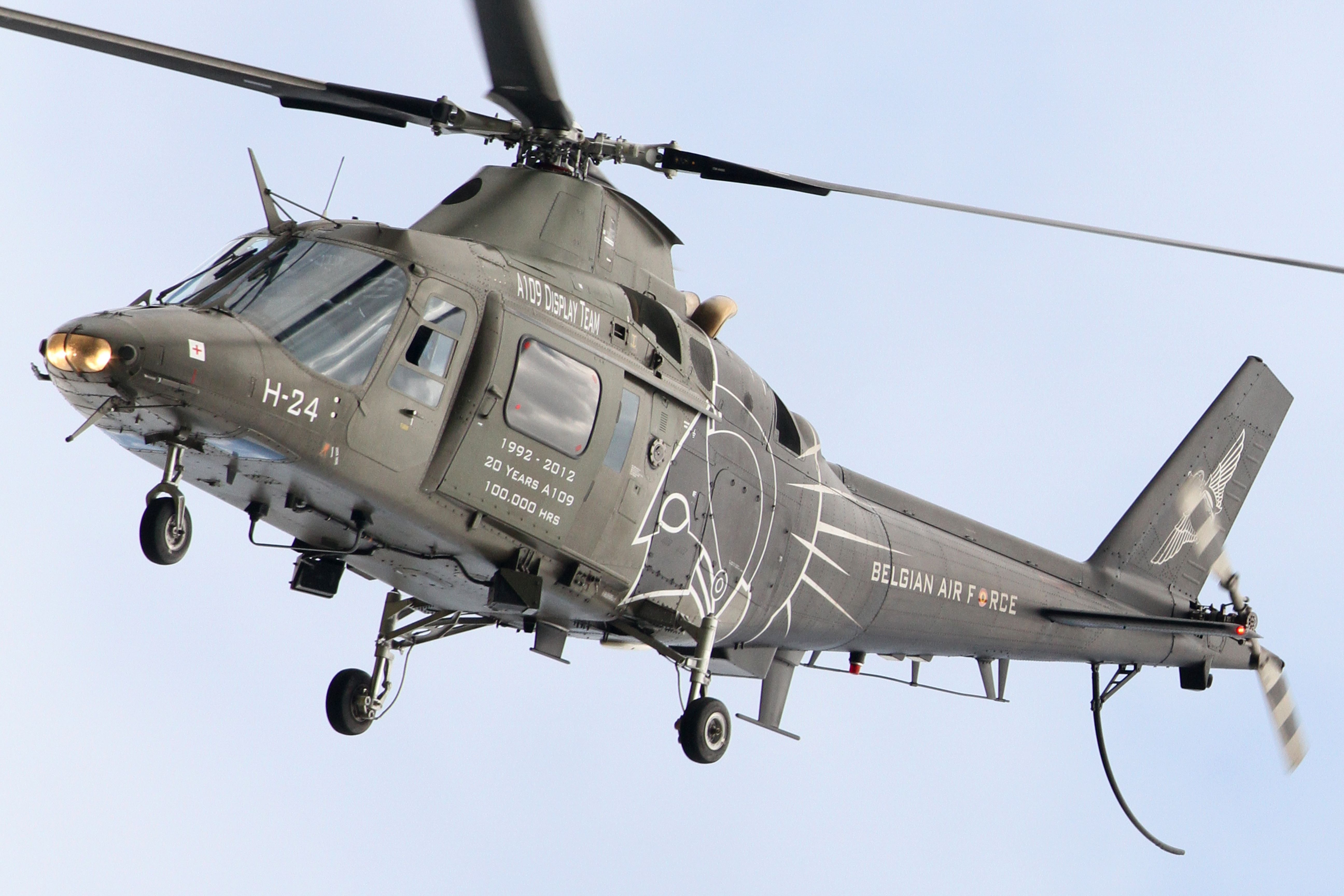 Agusta_A109BA_5_(7567963708)