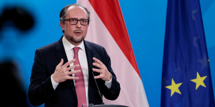 Austria’s interim chancellor tells Brussels not to worry