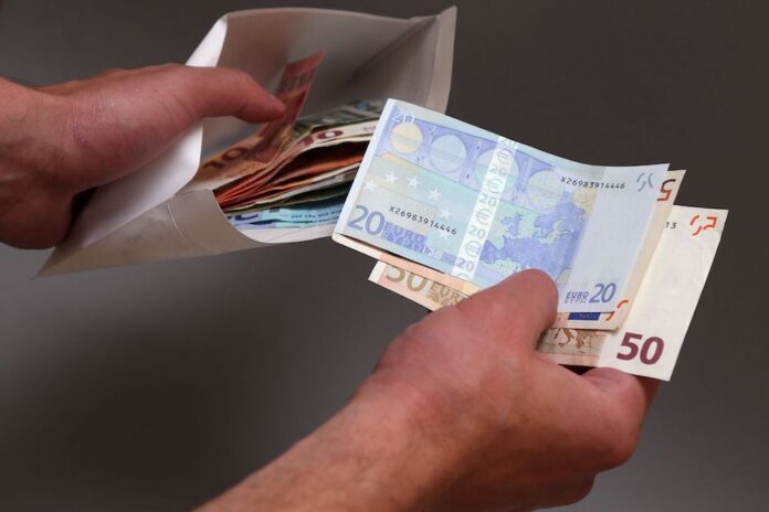 Corruption in Latvia – KNAB to compose a new plan to battle systemic problems in state and municipal institutions