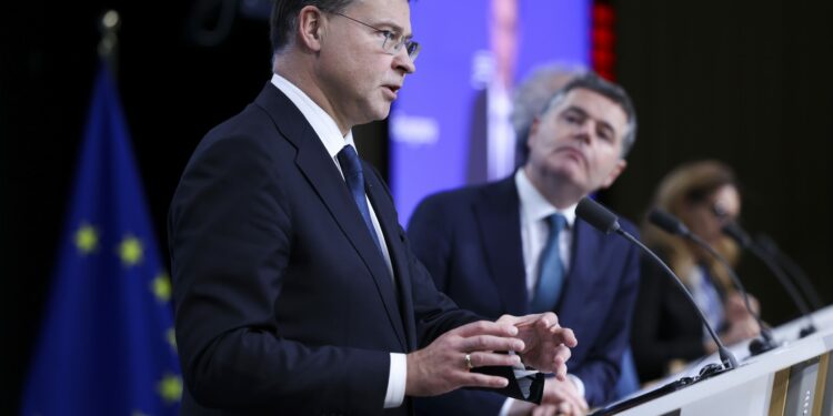 EU Commission doubles down on Russian asset confiscation despite Belgian warnings