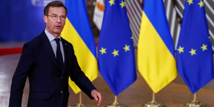 EU migrant ‘return hub’ proposal may be presented in March: Sweden