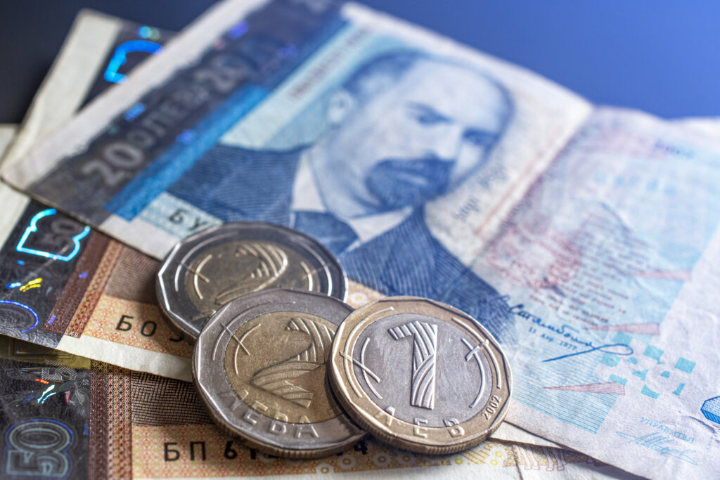 Economic forecasts optimistic as Bulgaria moves closer to joining eurozone