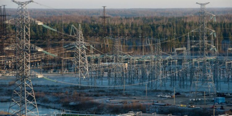 Estonia Backs Power Plant Funding Amid Baltic Sea Cable Outage