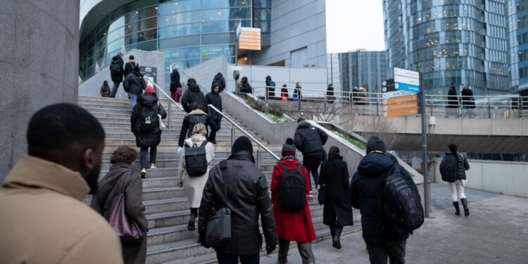 Europe Set for Colder January With Less Wind, More Gas Use