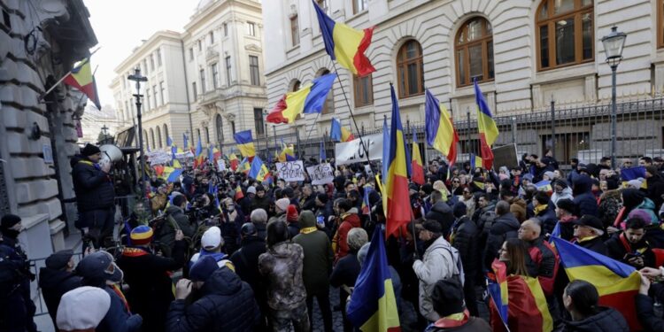 Far-right Romanian party leads protests against cancelled presidential election