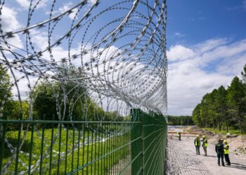 Finnish PM Would Back EU Joint Debt to Boost Eastern Defenses