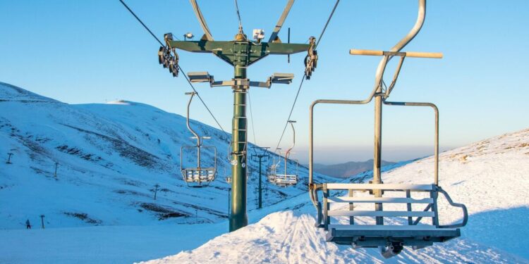 Greece unveils plan to lure even more tourists after raking in £16.4bn | World | News