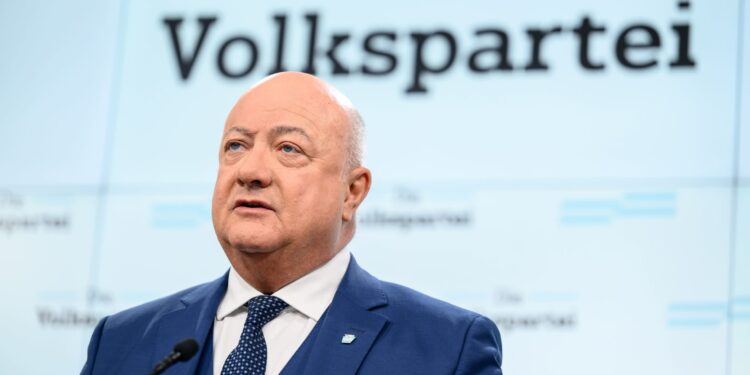 How Austria’s embrace of the far right could fracture the EU centre