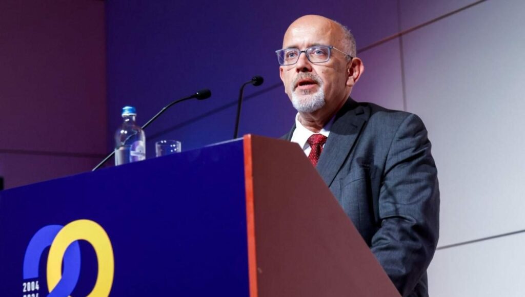 How the EU’s privacy watchdog lost the European Parliament