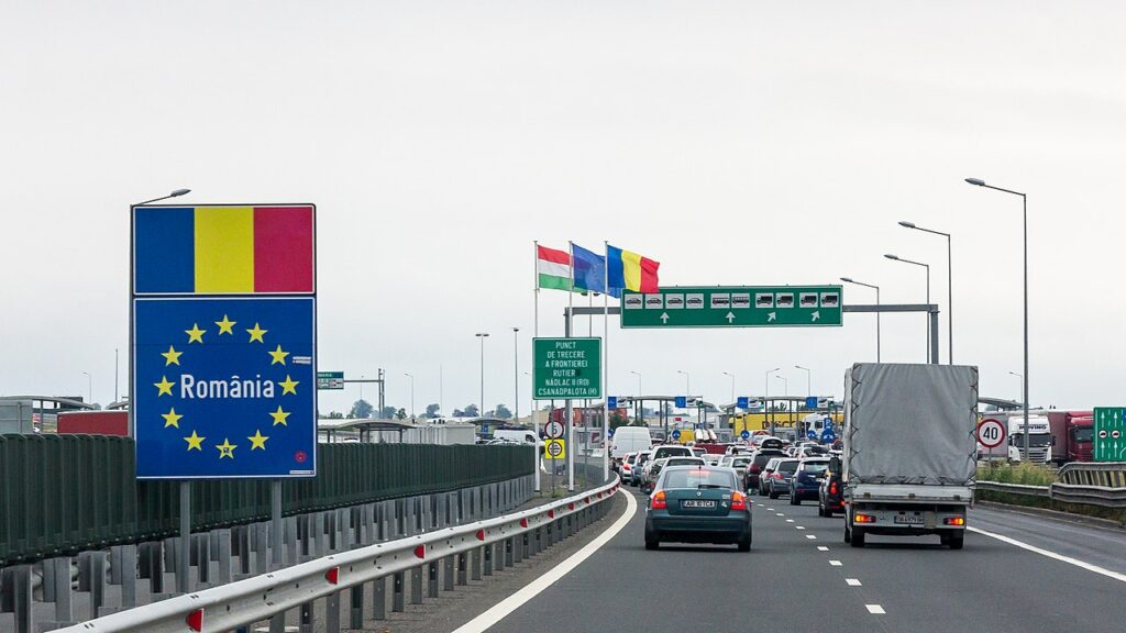 Hungarian and Romanian governments plan to increase number of border crossings