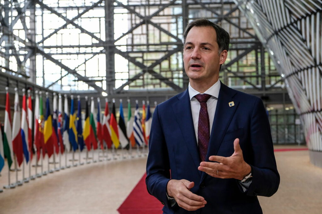 Knife-Wielding intruder at Belgian PM’s office « Euro Weekly News