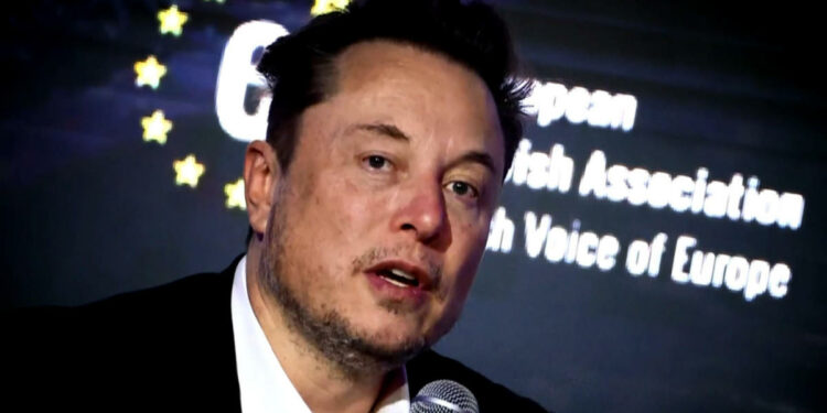 Musk sets sights on European politics