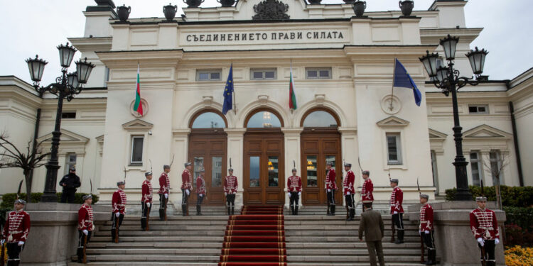 Pro-Russian socialists eye decisive role in Bulgarian government