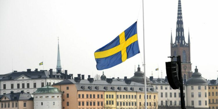 Sweden seeks to remove citizenship from criminals who threaten national security