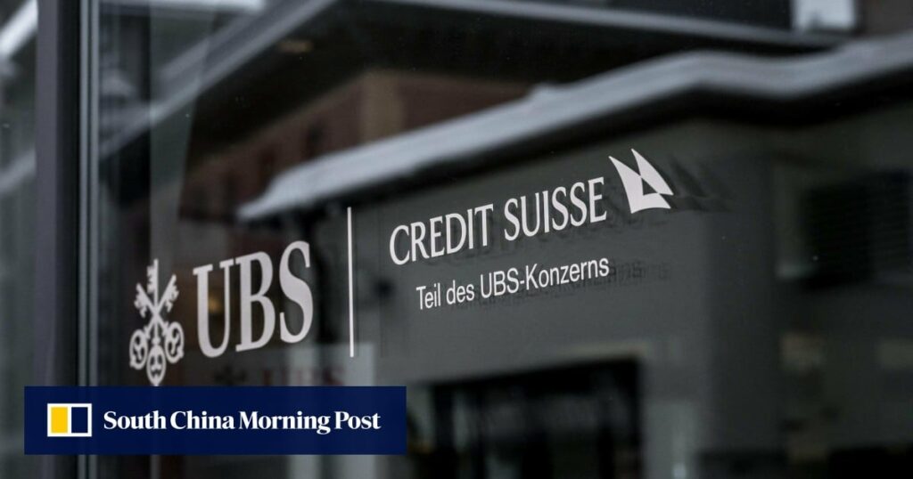 Switzerland: UBS size worries former finance minister, must reduce risk