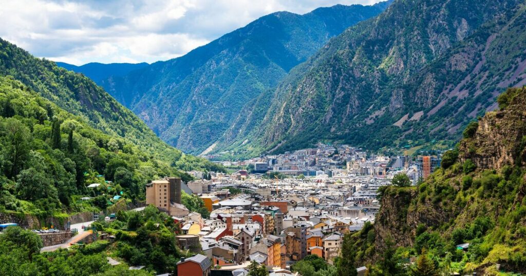 The tiny European country with no airports or train stations only accessible by road | World | News
