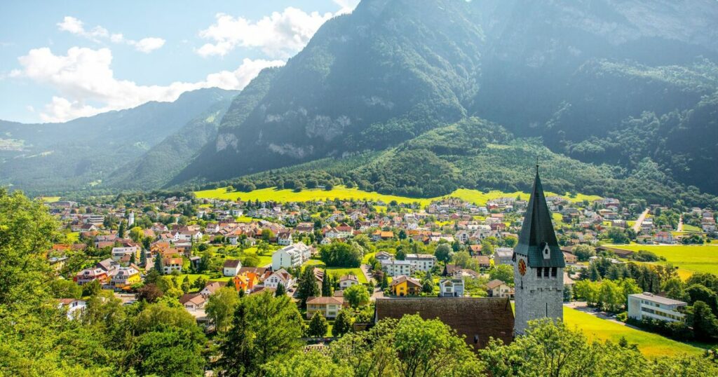 The tiny country with just 40,000 people that’s one of the richest | Travel News | Travel