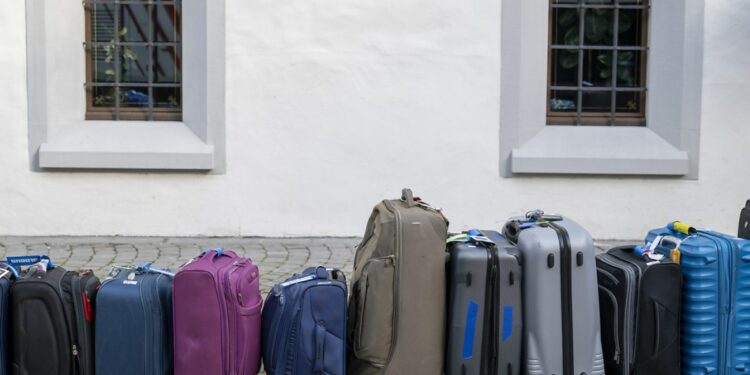 Immigration to Switzerland dropped by 15% in 2024